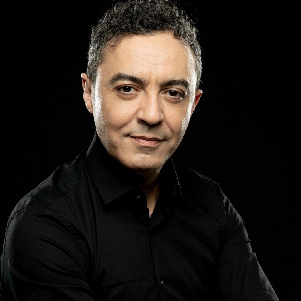 ÁNGEL RUÍZ cuadrada