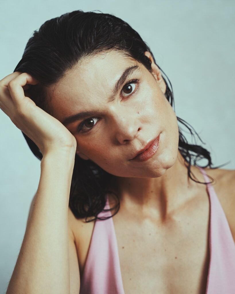 FAVORITA Julia Juan Carlos Toledo
