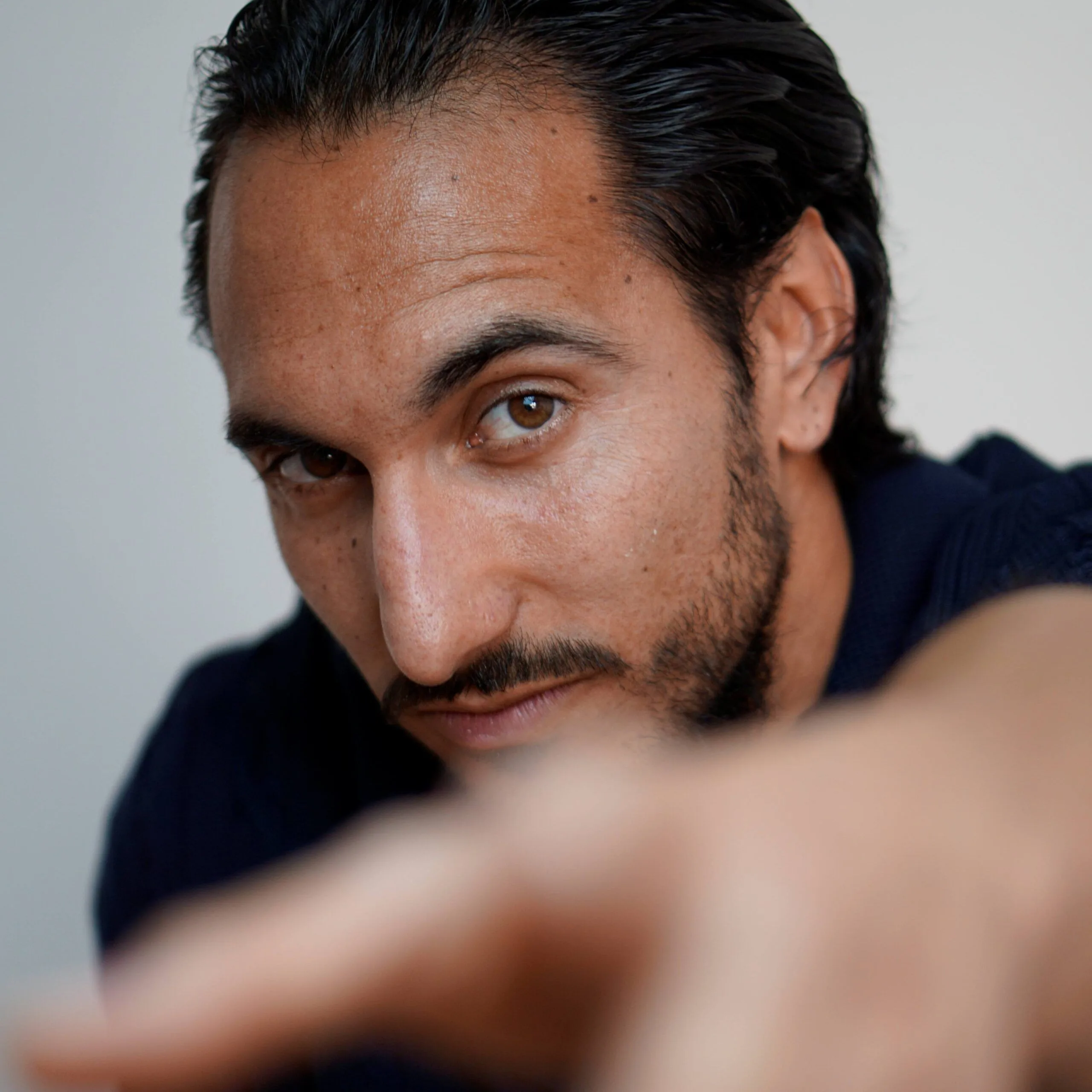 MAURICIO MORALES