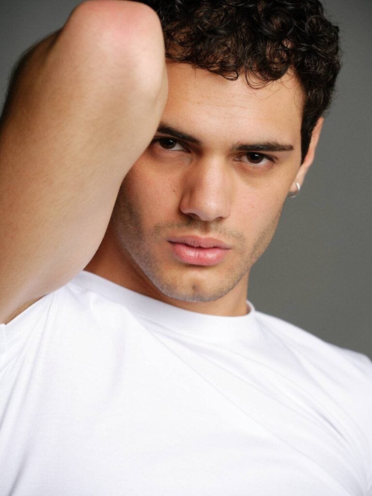 HUGO COELLO